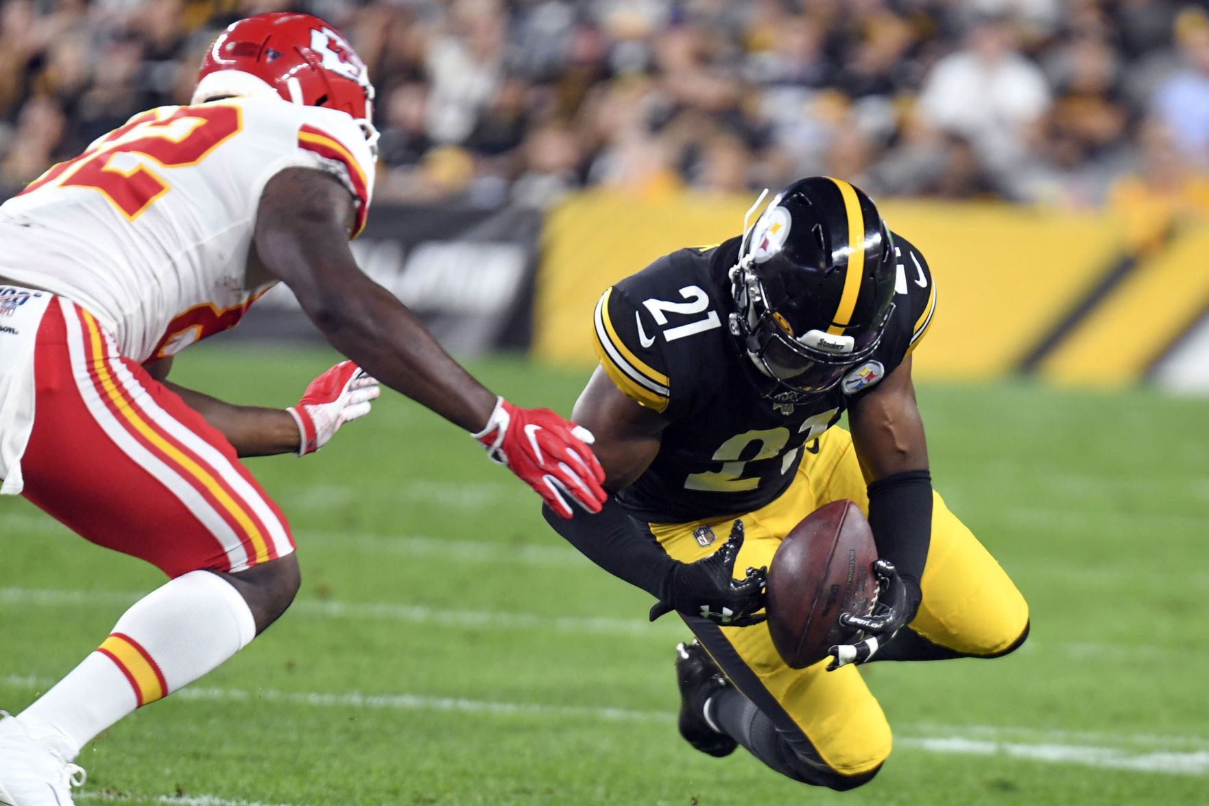 Free agent: Sean Davis to Washington Redskins (from Pittsburgh)